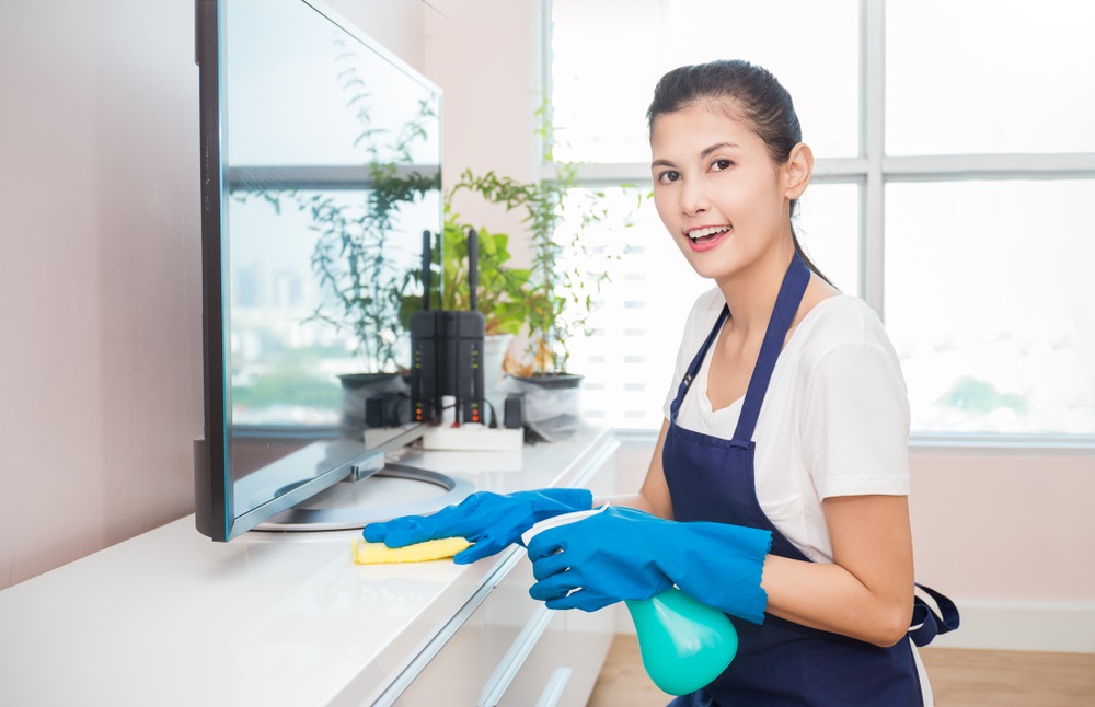 Một số mẹo giúp làm sạch các vết bẩn cứng đầu trên tạp dề