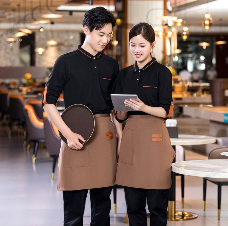 Tạp dề ngắn cho nhân viên phục vụ nhà hàng.