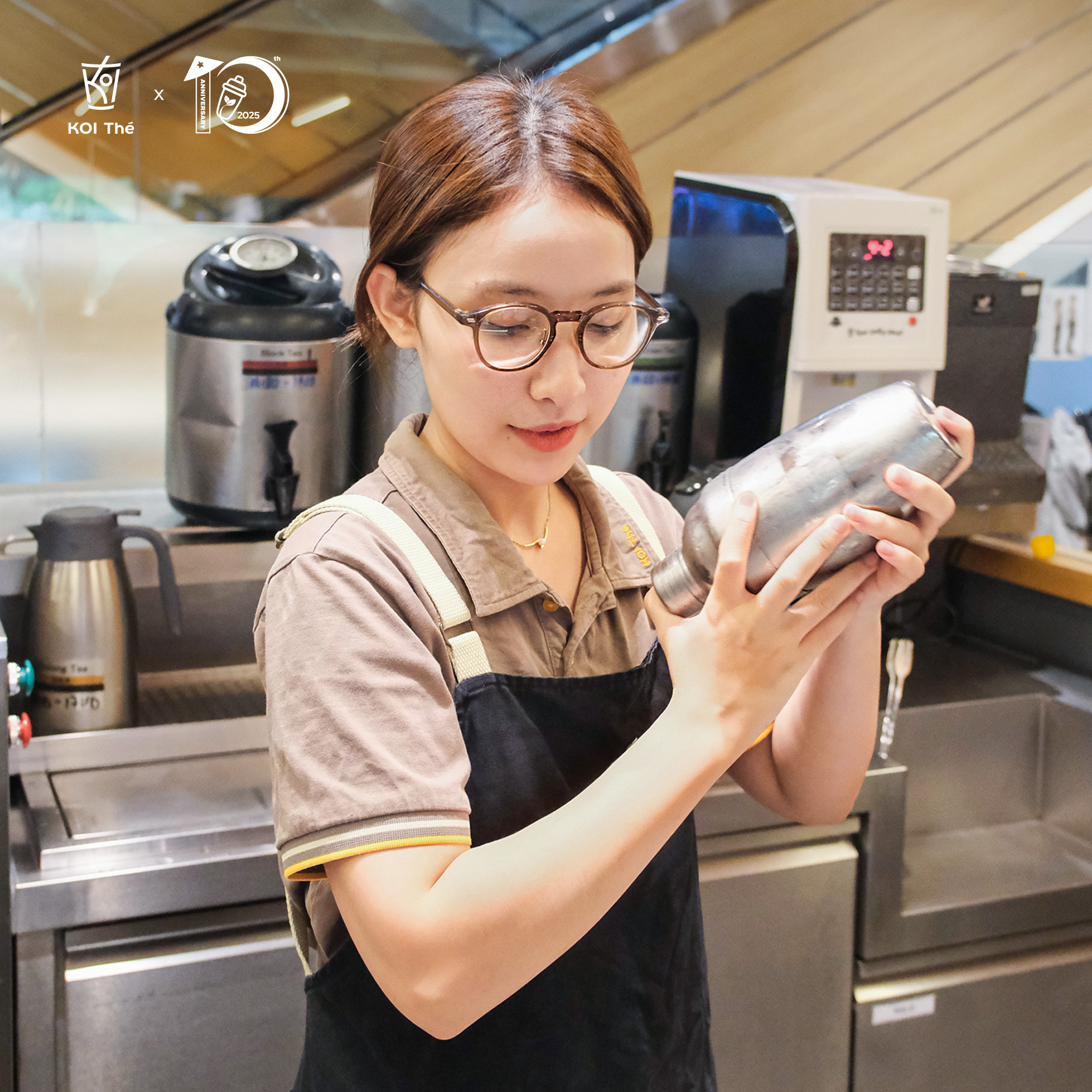 Tạp dề KOI thé